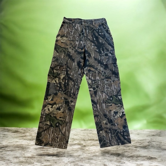 None Pants - Camo hunting pants, Zip & button, side, back and leg pockets, soft, Size XS